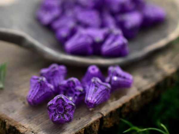 *30* 5x6mm Purple Washed Purple Pansy Baby Bell Flower Beads