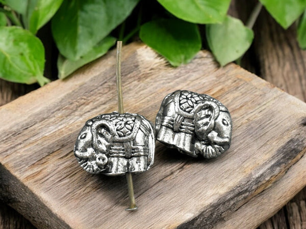 *10* 10x11x8mm Antique Silver Elephant Beads