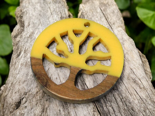 28mm Wood Resin Tree of LIfe Pendant (Yellow)