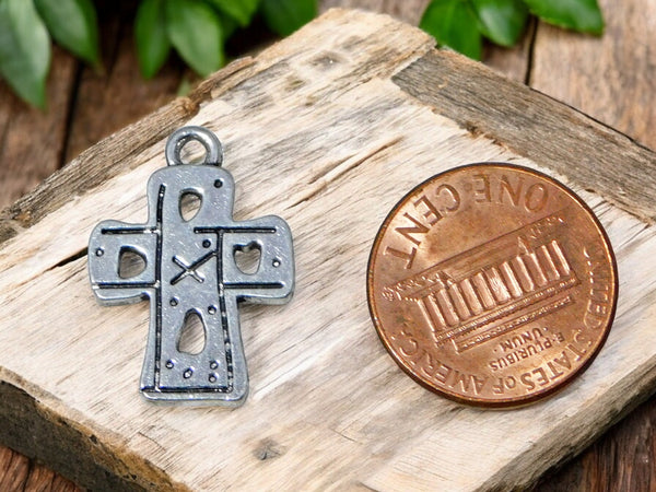 *10* 22x16mm Antique Silver Cross Charms