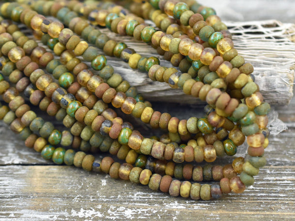 5/0 Aged Rustic Thin Ice Picasso Mix Seed Beads (20" Strand)