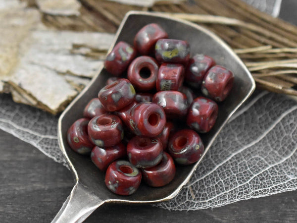 20g Dark Red Travertine 2/0 Matubo Beads