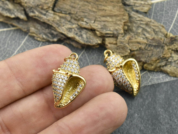 Metal Charms - Micro Pave Charms - CZ Charms - Conch Shell - Gold Charms - 1pc - 22x14x10 - (1295)