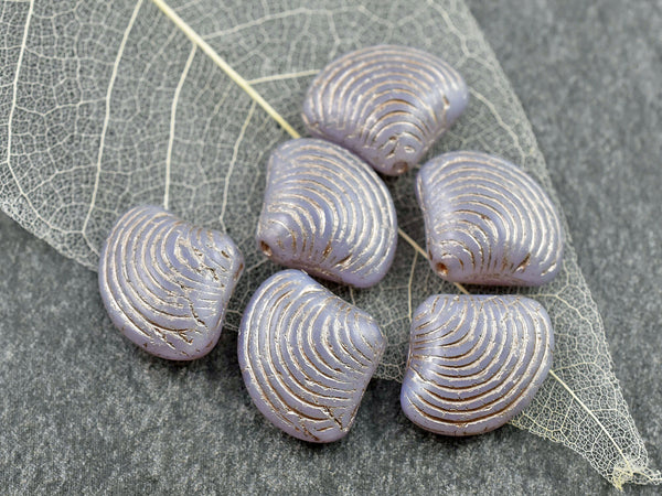 Czech Glass Beads - Sea Shell Beads - Scallop Shell Beads - 15x18mm - 8pcs - (2941)