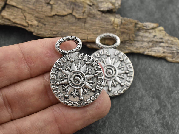 *5* 33x25mm Antique Silver FRANCAISE Compass Pendants