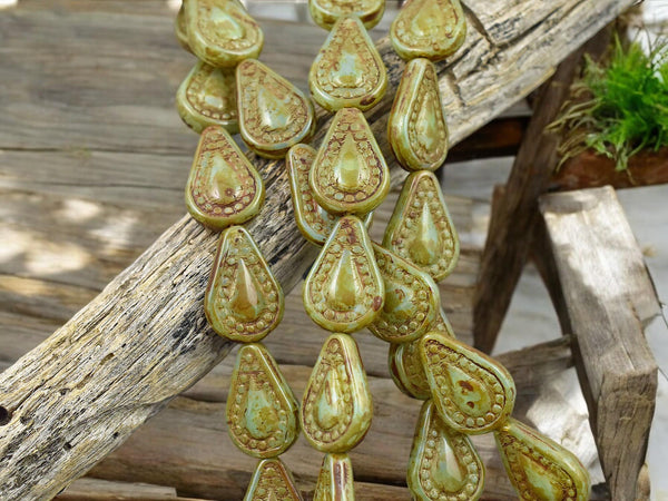 Czech Glass Beads - Teardrop Beads - Filigree Style Beads - Tear Drop Beads - 10pcs - 14x10mm - (3950)