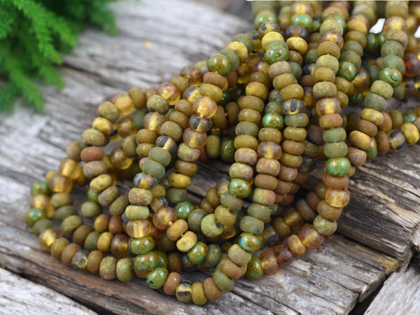 5/0 Aged Rustic Thin Ice Picasso Mix Seed Beads (20" Strand)