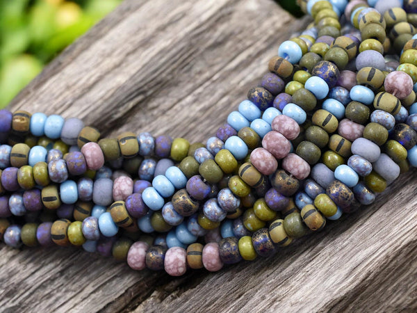 2/0 - 3/0 Aged Striped Matte Killer Frost Picasso Mix Seed Beads (19" Strand)