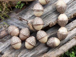 *8* 10x12mm Silvered Peach Washed Ivory Acorn Oval Beads