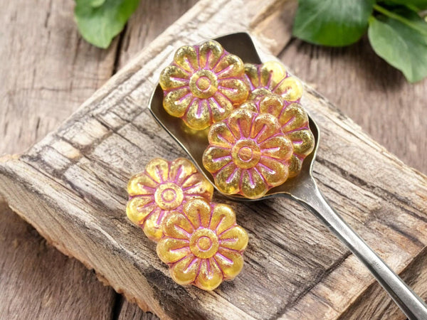 Czech Glass Beads - Flower Beads - Focal Beads - Czech Glass Flowers - Picasso Beads - Daisy Beads - 18mm - 6pcs - (4045)