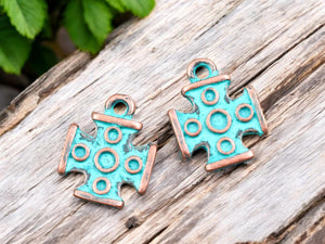 *10* 16x12mm Copper Patina Medieval Cross Charms