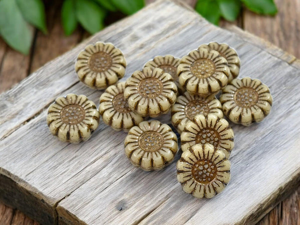 Flower Beads - Sunflower Beads - Czech Glass Beads - Picasso Beads - Coin Beads - 13mm - 12pcs - (2962)