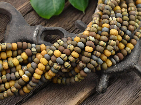 4/0 Aged Matte Caribbean Striped Picasso Seed Bead Mix (21" Strand) (21" Strand)