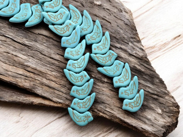 Bird Beads - Gemstone Beads - Howlite Beads - Synthetic Turquoise Beads - 19x10mm - 15 inch Strand - (973)