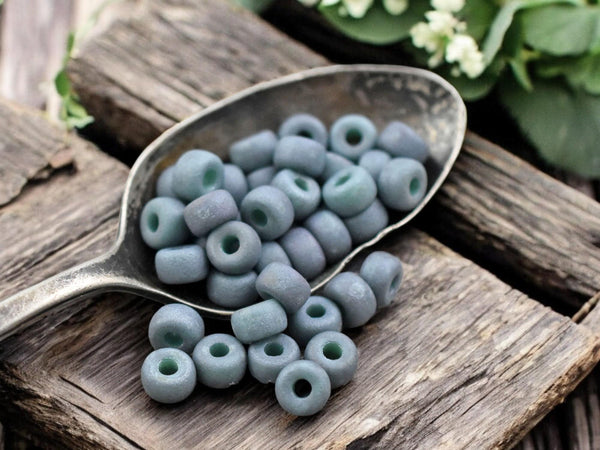 20g Matte Green Turquoise Nebula 2/0 Matubo Beads