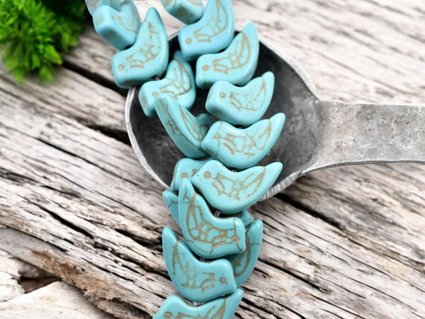 Bird Beads - Gemstone Beads - Howlite Beads - Synthetic Turquoise Beads - 19x10mm - 15 inch Strand - (973)