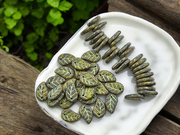 Picasso Beads - Top Hole Leaf - Czech Glass Beads - Leaf Beads - Top Drilled Leaf - 15x9mm- 25pcs - (2138)