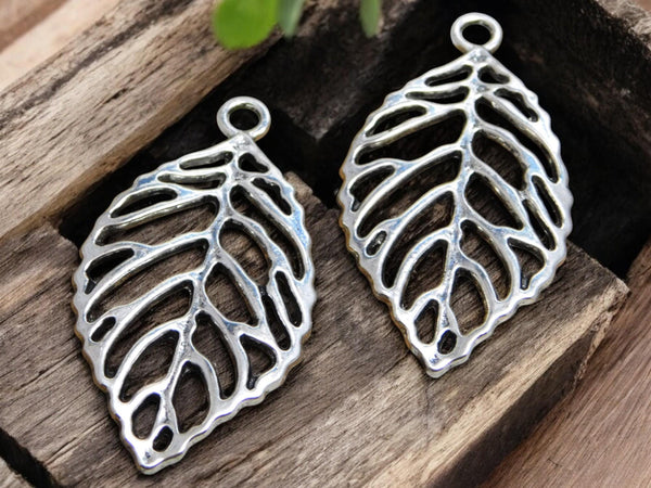 Leaf Pendant - Silver Pendants - Metal Charms - Metal Pendant - Filigree Pendant - 51x27mm - 2pcs - (3093)