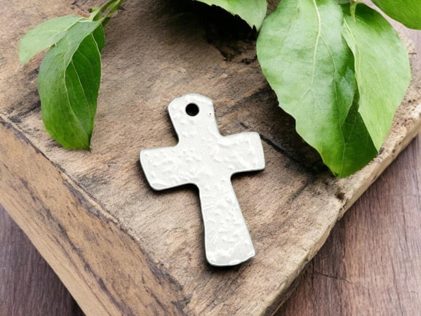 Cross Pendant - Religious Pendant - Metal Pendant - Hammered Cross - Silver Pendant - 46x31mm - 2pcs - (A407)