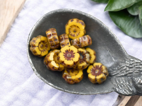 *12* 7mm Opaque Marigold Picasso Hawaiian Flower Beads