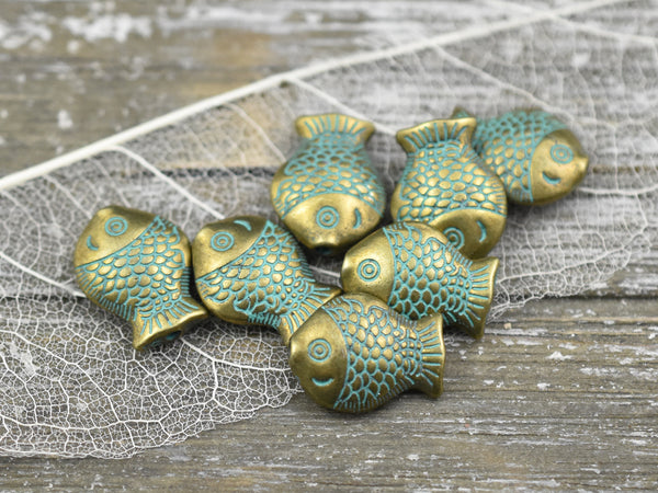 *20* 14x10mm Bronze Green Patina Fish Beads