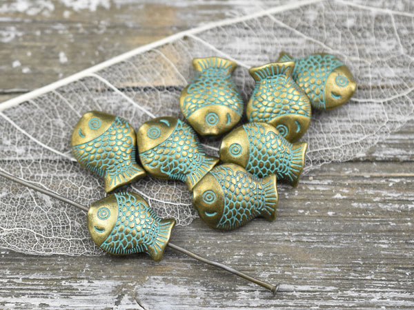 *20* 14x10mm Bronze Green Patina Fish Beads